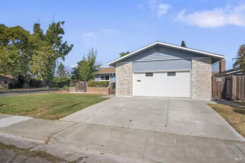 1718 Minnesota St, Fairfield, CA 94533