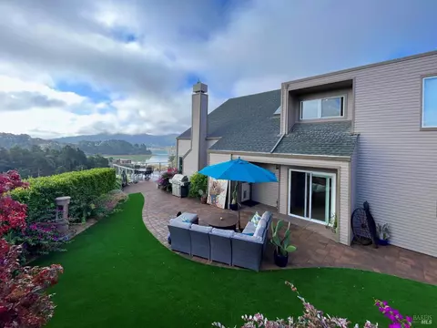 16 Milland Ct, Mill Valley, CA 94941