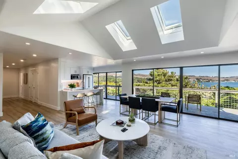 2006 Sandpiper Ct, Bodega Bay, CA 94923