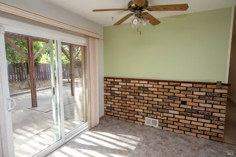3207 Pelham Ct, Fairfield, CA 94534 photo 9