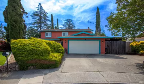 3207 Pelham Ct, Fairfield, CA 94534
