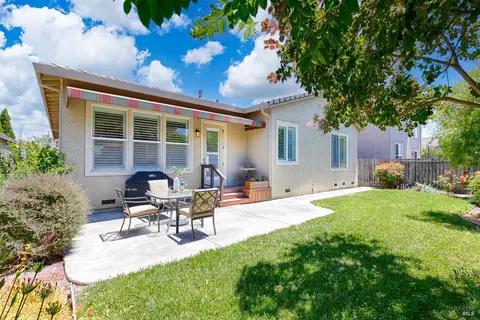 415 Bordeaux Way, Windsor, CA 95492 photo 8