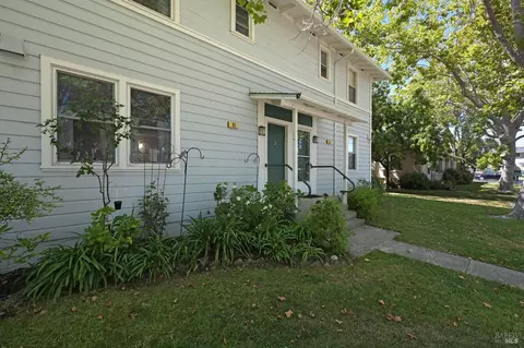 81 Lovejoy Way, Novato, CA 94949