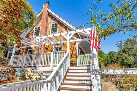 250 Scenic Ave, San Anselmo, CA 94960