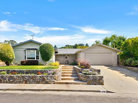 79 Cottonwood Dr, San Rafael, CA 94901