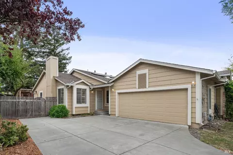 612 Maria Dr, Petaluma, CA 94954