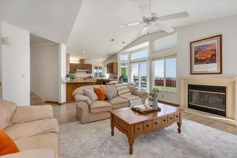 662 Windsor Dr, Benicia, CA 94510 photo 28