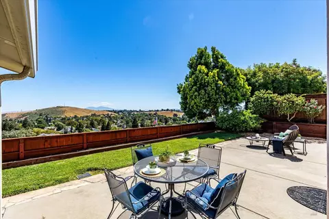 662 Windsor Dr, Benicia, CA 94510 photo 49