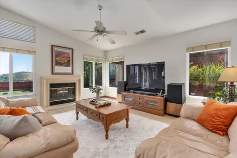 662 Windsor Dr, Benicia, CA 94510 photo 27