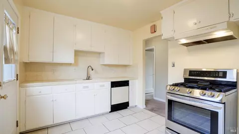 622 Bryan Ave, Sunnyvale, CA 94086 photo 9