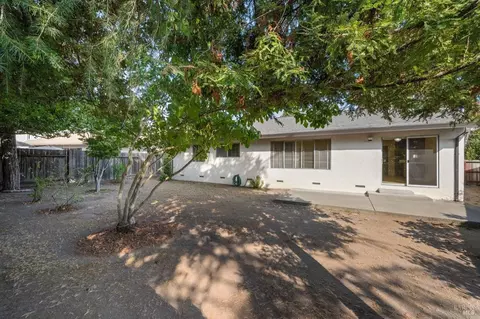 573 Este Madera Dr, Sonoma, CA 95476 photo 41