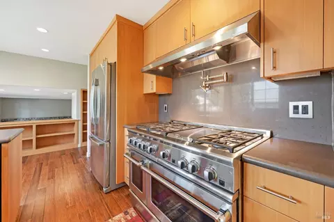 1049 S Ely Blvd S, Petaluma, CA 94954 photo 13