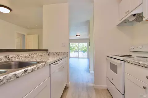 205 Stony Point Rd #C, Santa Rosa, CA 95401