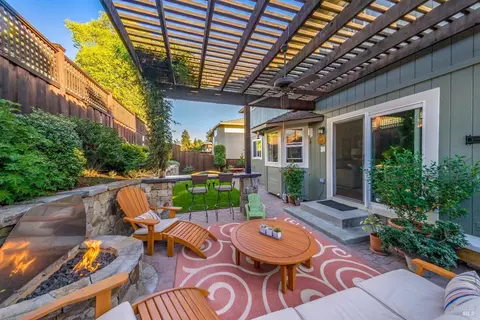 4 Capitola Ct, Napa, CA 94559 photo 3