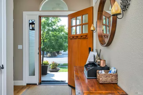 4 Capitola Ct, Napa, CA 94559 photo 7