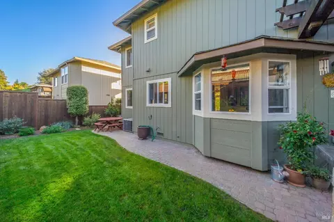 4 Capitola Ct, Napa, CA 94559 photo 38