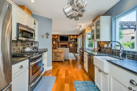 4 Capitola Ct, Napa, CA 94559 photo 14