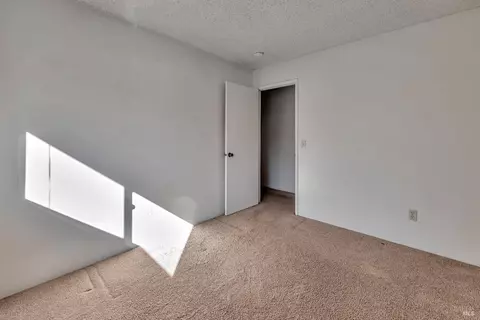8470 Old Oak Rd, Windsor, CA 95492 photo 20