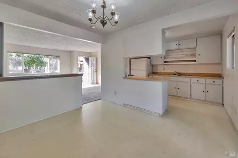 8470 Old Oak Rd, Windsor, CA 95492 photo 15