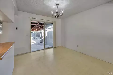 8470 Old Oak Rd, Windsor, CA 95492 photo 13