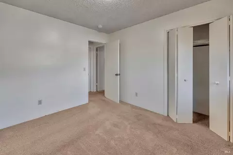 8470 Old Oak Rd, Windsor, CA 95492 photo 23