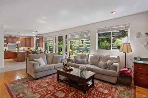 9550 Ashley Dr, Windsor, CA 95492 photo 12