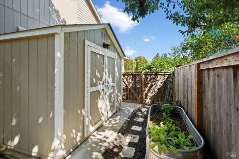 9550 Ashley Dr, Windsor, CA 95492 photo 36