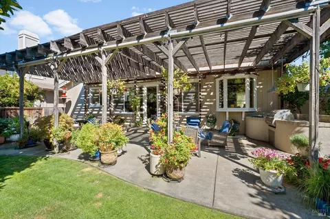 9550 Ashley Dr, Windsor, CA 95492 photo 38