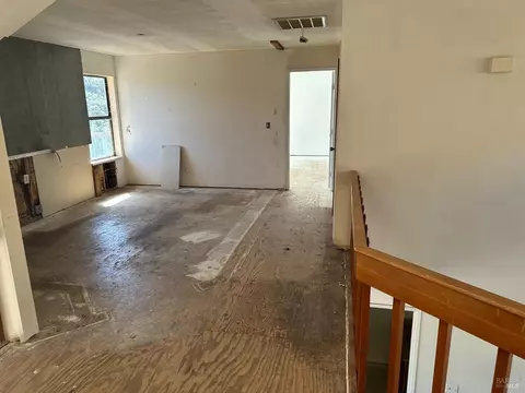 4555 Shale Ln, Ukiah, CA 95482 photo 7