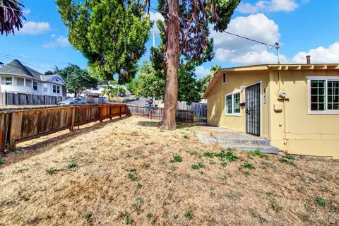150 Frisbie St, Vallejo, CA 94590 photo 8