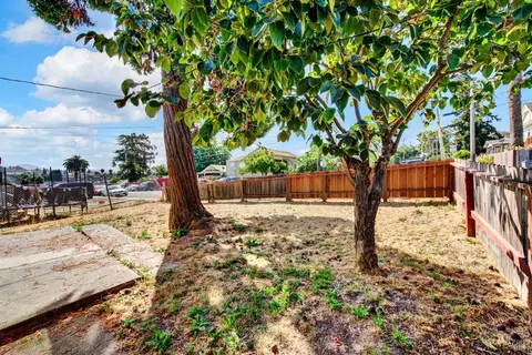 150 Frisbie St, Vallejo, CA 94590 photo 12