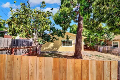 150 Frisbie St, Vallejo, CA 94590 photo 4
