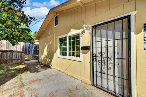 150 Frisbie St, Vallejo, CA 94590 photo 14