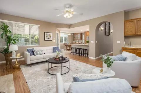 1139 Hickory Ave, Fairfield, CA 94533 photo 5