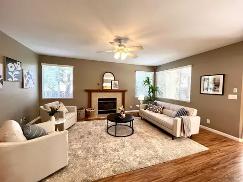 1139 Hickory Ave, Fairfield, CA 94533 photo 4
