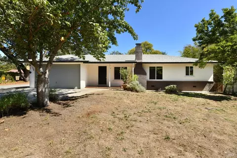 1544 Willowside Rd, Santa Rosa, CA 95401