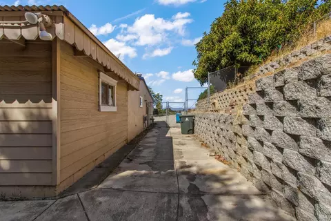 253 Jordan St, Vallejo, CA 94591 photo 23
