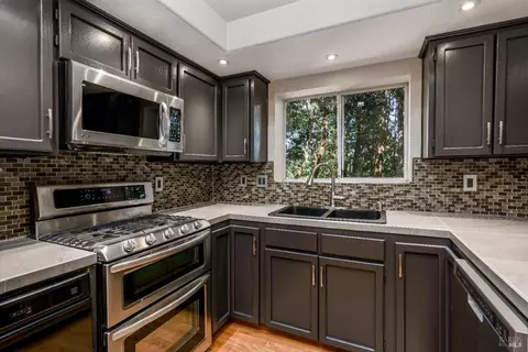 2111 Clover Dr, Willits, CA 95490 photo 9