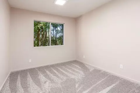 2111 Clover Dr, Willits, CA 95490 photo 11