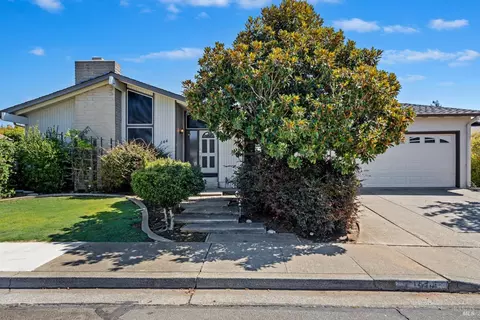 144 Elna Dr, Vallejo, CA 94591