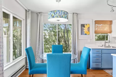 140 Shoreline Ct, Richmond, CA 94804