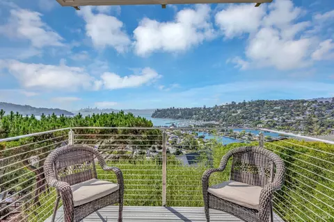 45 Corinthian Ct #12, Tiburon, CA 94920