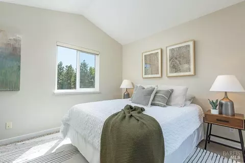 46 Parkview Cir, Corte Madera, CA 94925 photo 13
