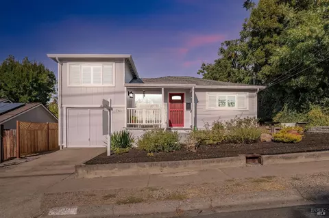 761 Palm Ave, Martinez, CA 94553