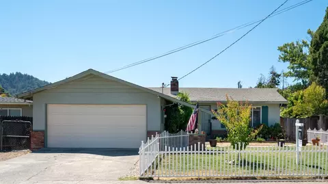 96 Tarman Dr, Cloverdale, CA 95425