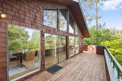 328 Gemma Cir, Santa Rosa, CA 95404