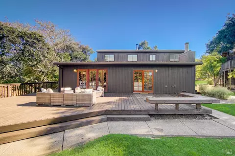 4854 Perracca Rd, Santa Rosa, CA 95404