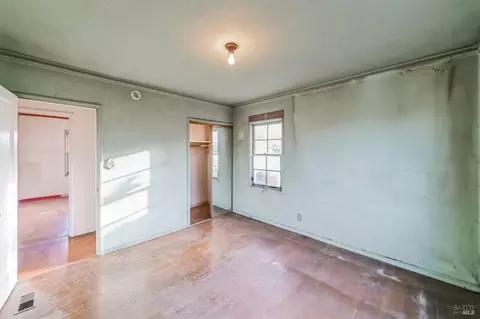 1025 4th St, Rodeo, CA 94572 photo 3