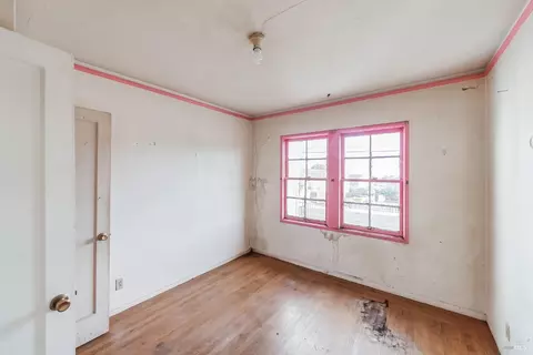 1025 4th St, Rodeo, CA 94572 photo 6