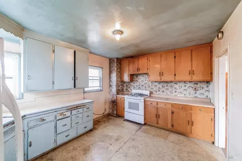 1025 4th St, Rodeo, CA 94572 photo 17